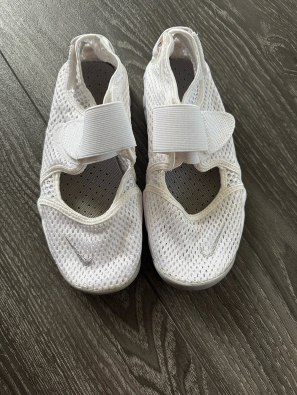 4Y Kids Nike Rifts